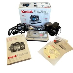 Kodak EasyShare DX7590 5MP Digital Camera 10x Zoom Dock Kit CIB Works
Y2K